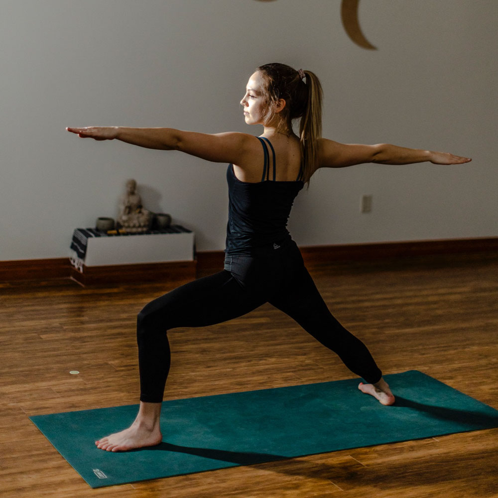 yoga-1000-1000